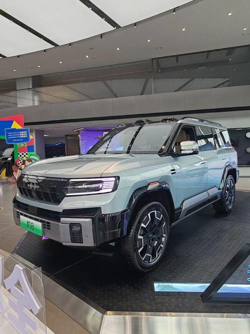 广州87比亚迪方程豹硬派越野的爆款，英菲尼迪35周年与你共成长